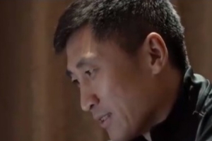 马宁就张玉宁世界波被判越位作出回应：发现越位仅一点点，能理解大家的情绪