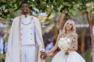 GOAT举行婚礼！凯·琼斯与配偶正式结婚 现东家土耳其超级球队埃菲斯致以祝福