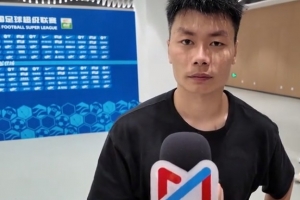 罗竞表示：教练在落后时总是教导我们不要急躁，要发挥出自己的风格